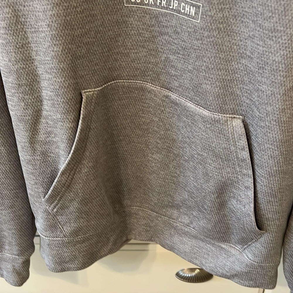 Adidas Men'sGray Hoodie Sweatshirt Logo for Creators Kangaroo Pocket Size Medium - Picture 5 of 7